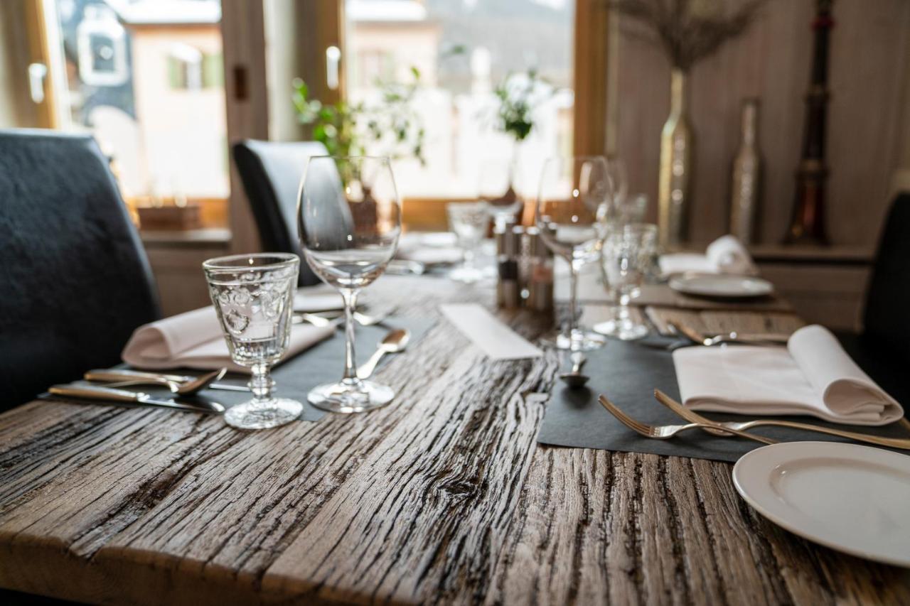 Hotel Traube Scuol Exterior foto