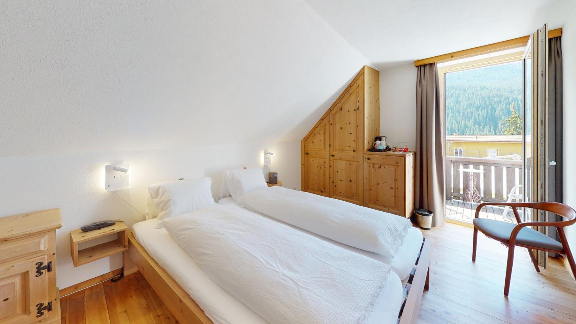 Hotel Traube Scuol Exterior foto